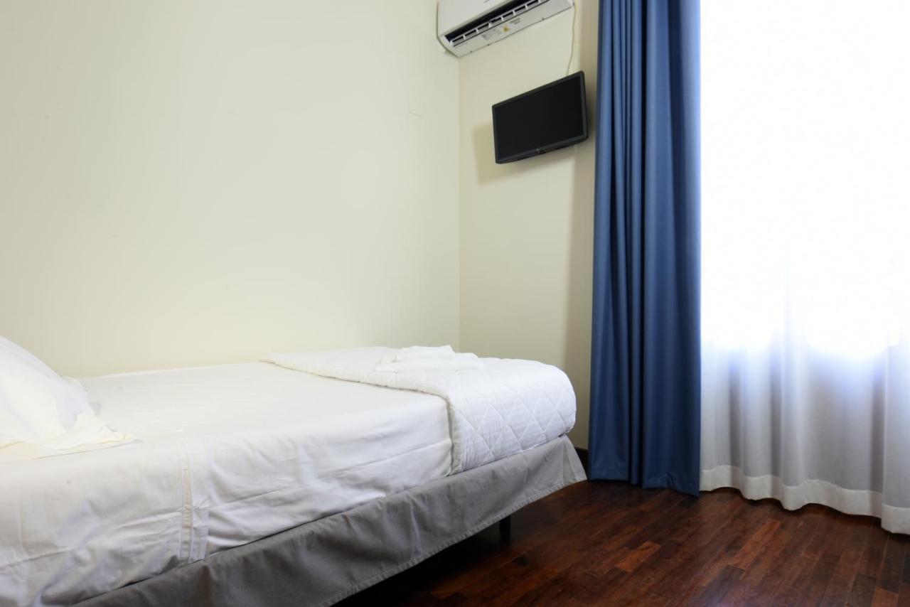 Hotel Roma 62 Palerme Extérieur photo