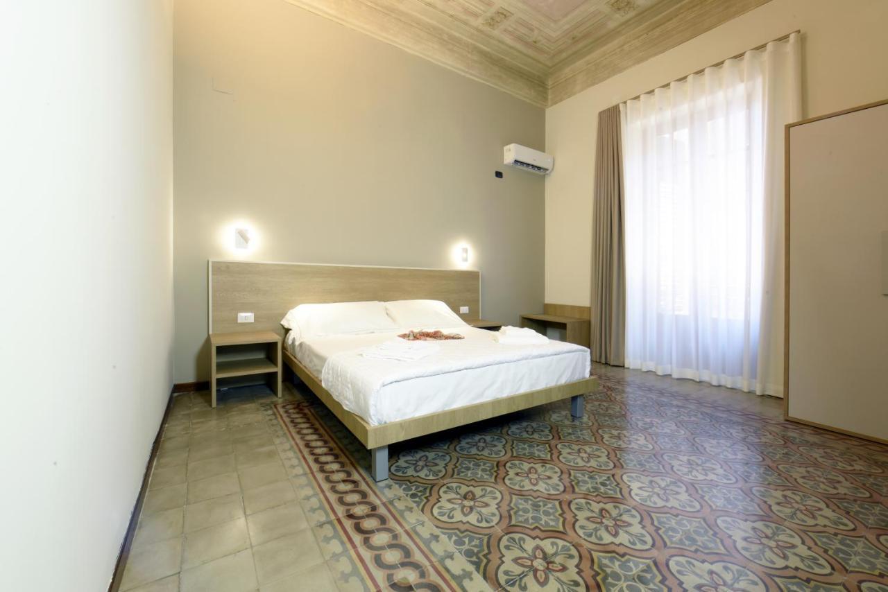 Hotel Roma 62 Palerme Extérieur photo