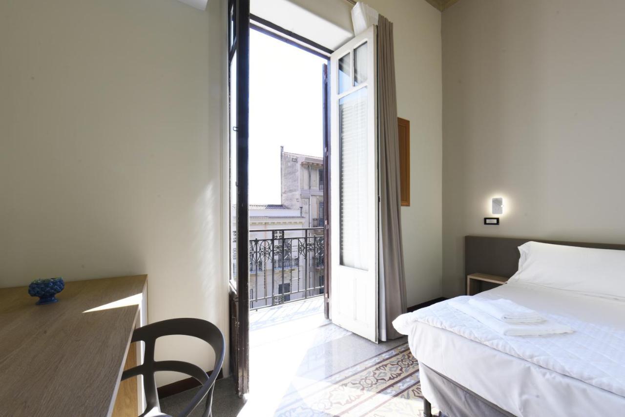 Hotel Roma 62 Palerme Extérieur photo