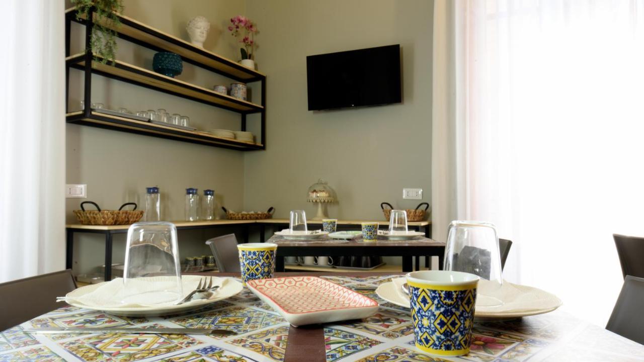 Hotel Roma 62 Palerme Extérieur photo